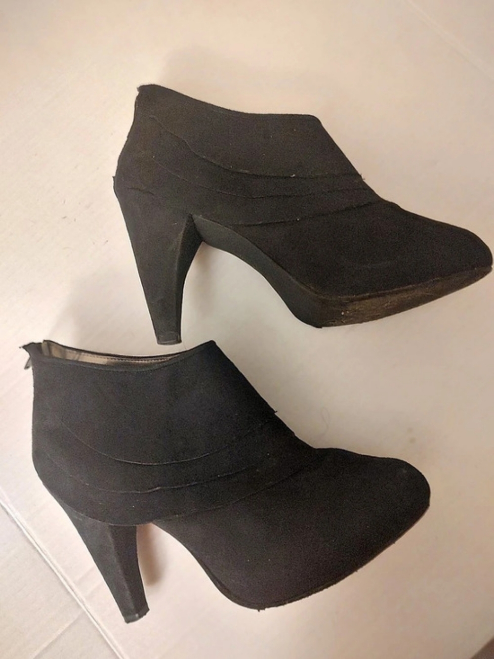 MASSINI Black Heels Size 9